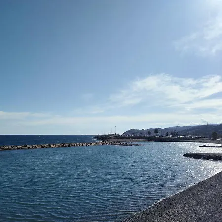 Apartman La Casetta Di Imperia