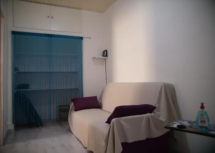 La Casetta Di * إمبيريا